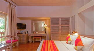 Room4